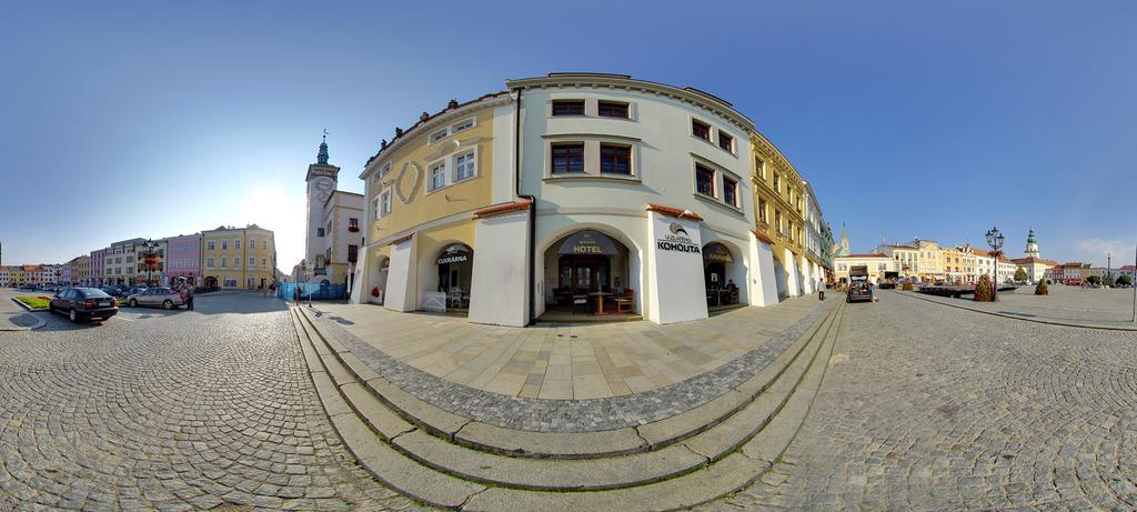 Hotel U Zlateho Kohouta Kroměříž Exterior foto
