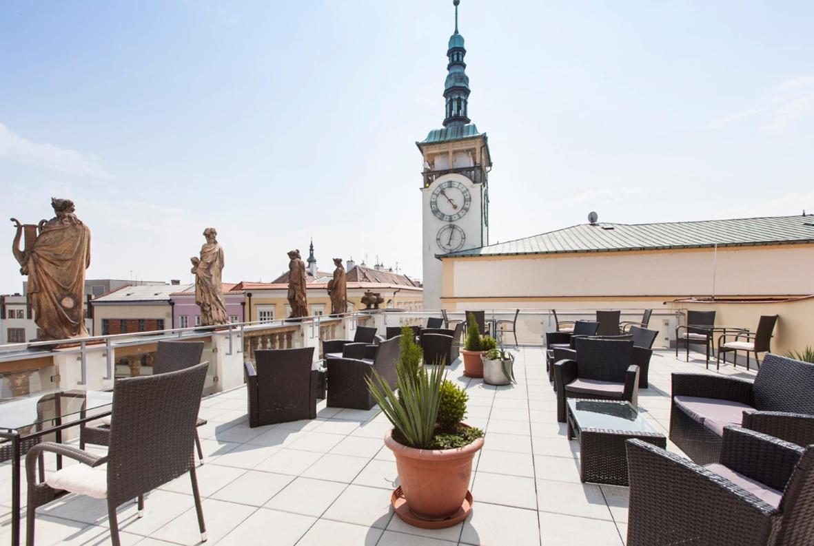 Hotel U Zlateho Kohouta Kroměříž Exterior foto